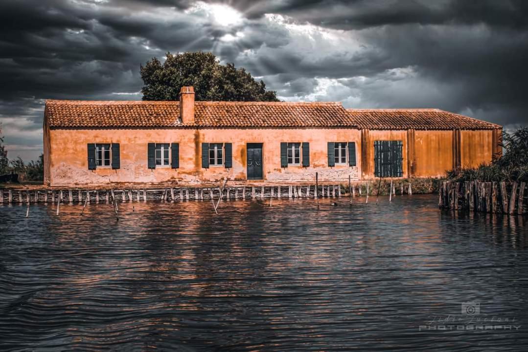 I Trepponti Panzió Comacchio Kültér fotó